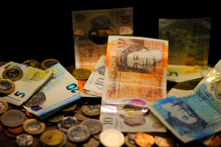 Best EUR/GBP Books for Professional Investors best eur gbp books for professional — financial market analysis and trading insights for investors