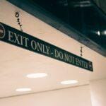 Smart Money vs Price Action in Dow Jones: Where Each Wins best mt4 entry and exit rules — financial market analysis and trading insights for investors