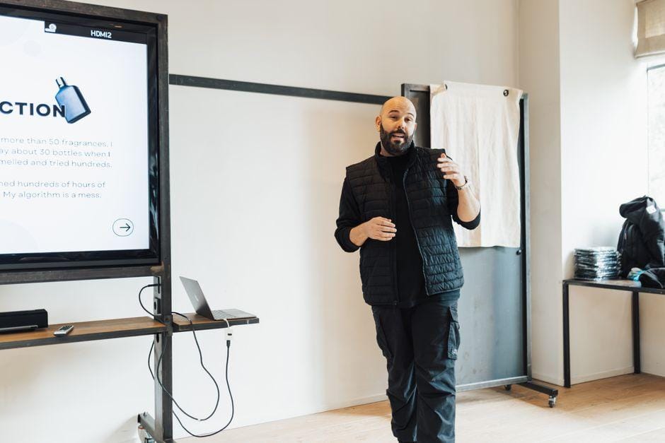 claude explained step step — financial market analysis and trading insights for investors