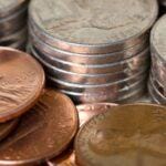 comparing penny stocks and crypto wallets — financial market analysis and trading insights for investors