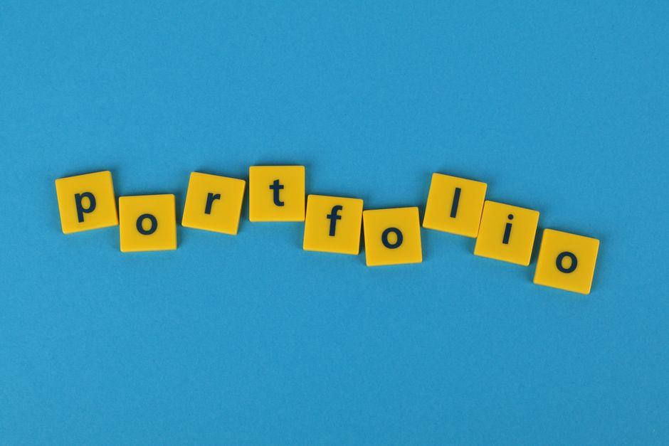 how build long term portfolio with — financial market analysis and trading insights for investors