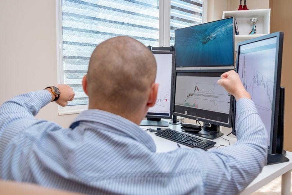 TradingView vs MetaTrader: Chart Pattern Analysis Compared tradingview metatrader for chart patterns analysis — financial market analysis and trading insights for investors