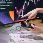 analyzing forex liquidity shifts during bank — financial market analysis and trading insights for investors