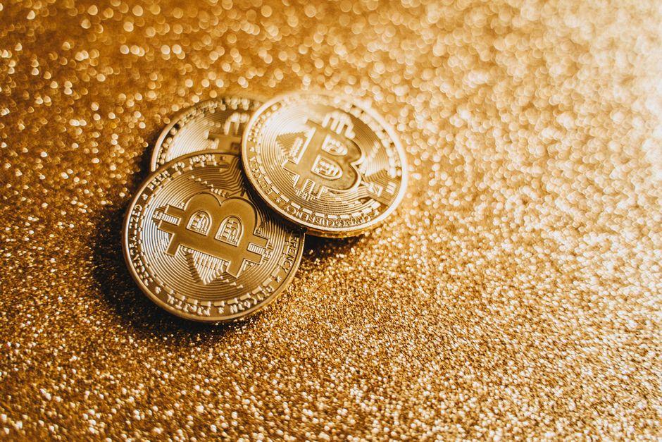 how crypto etf inflows outflows drive — financial market analysis and trading insights for investors