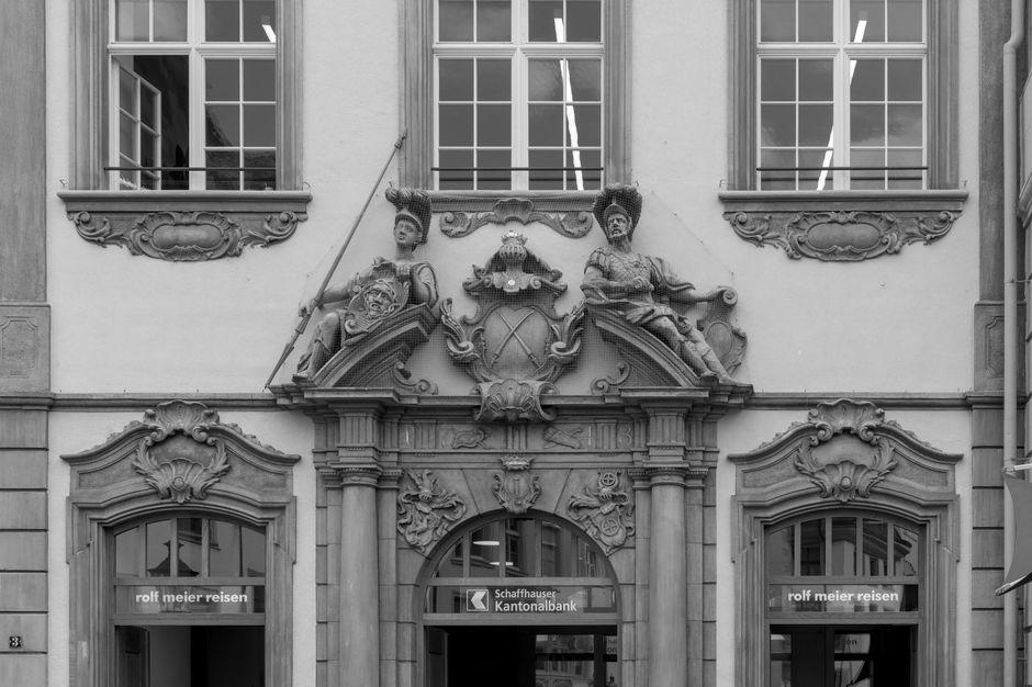 How Swiss National Bank Intervenes in FX Markets Strategy how the swiss national bank snb — financial market analysis and trading insights for investors