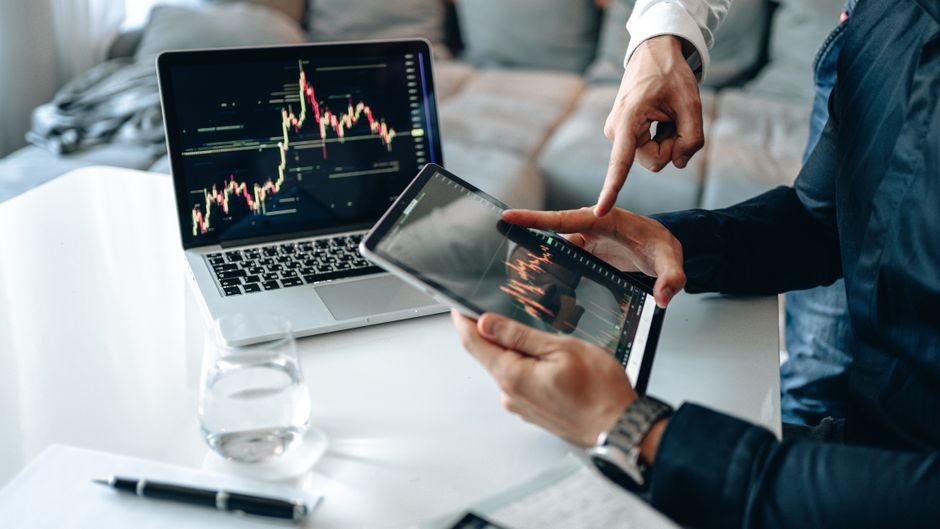 How Market Analysis Using Volume Profile and Order Flow Works how market analysis using volume profile — financial market analysis and trading insights for investors
