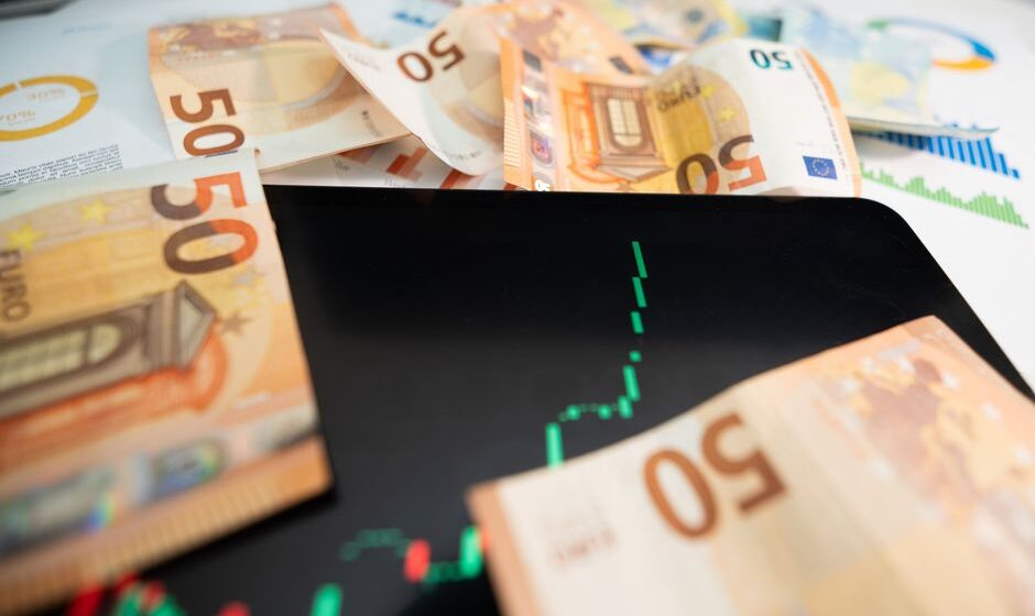 How to Use the Forex Factory Calendar: A Trader’s Guide how use the forex factory economic — financial market analysis and trading insights for investors