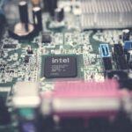 intel stock buy sell — financial market analysis and trading insights for investors
