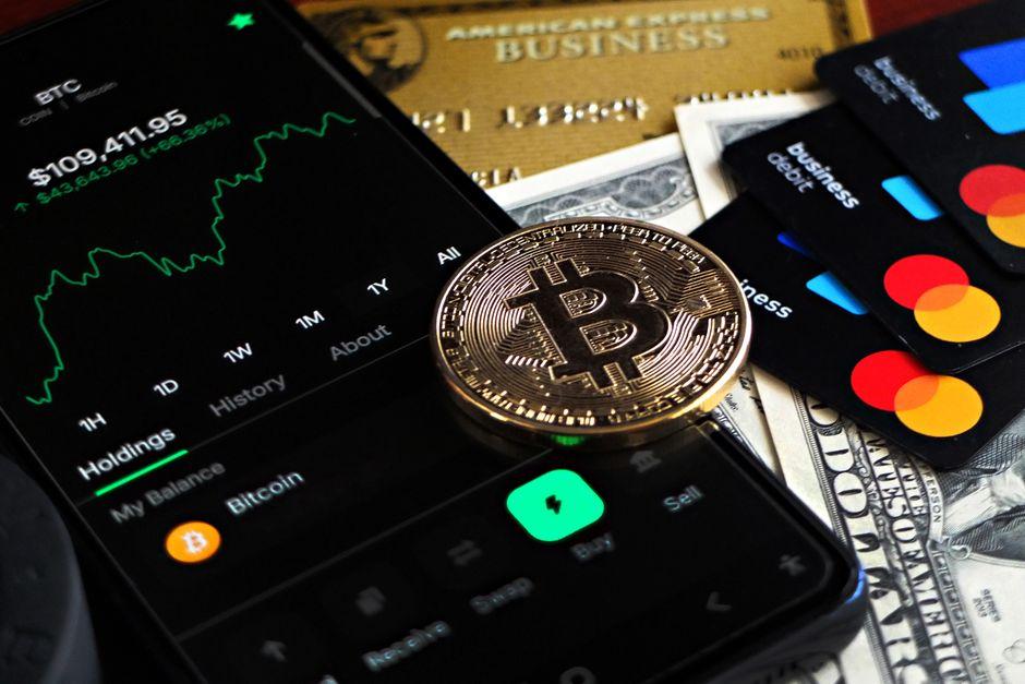 mastercard stock forecast 2027 — financial market analysis and trading insights for investors