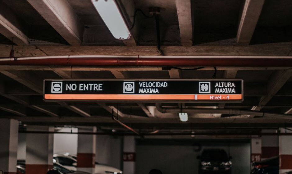 Maximum Drawdown Explained: What It Reveals About Risk maximum drawdown explained — financial market analysis and trading insights for investors