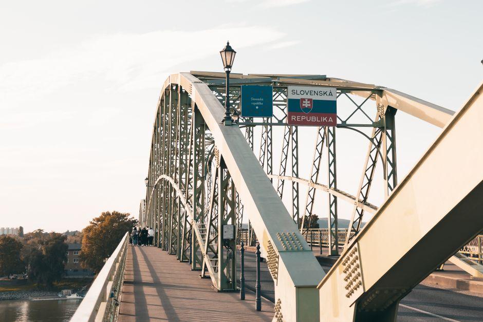 Start Trading in Slovakia: A Compliance Guide for Investors start trading slovakia — financial market analysis and trading insights for investors