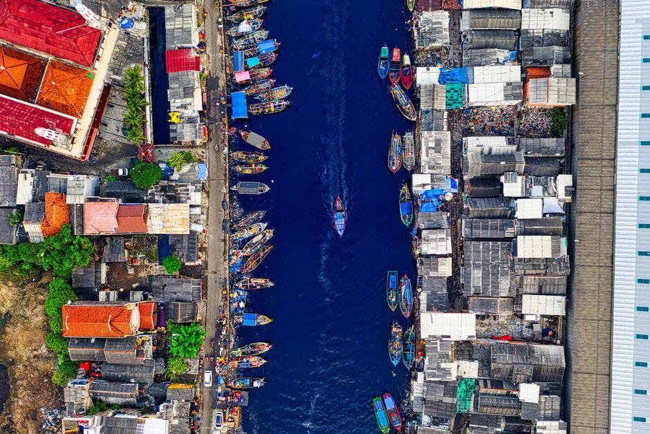 Trading Indonesia Made Simple: A Practical Guide for Investors trading indonesia made simple — financial market analysis and trading insights for investors