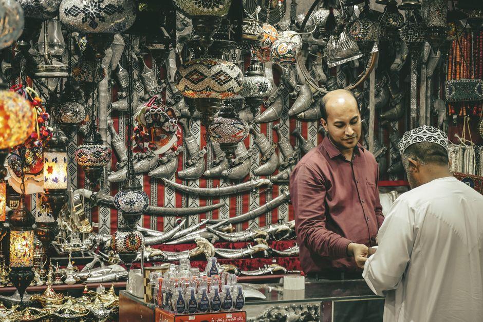 trading oman explained for beginners — financial market analysis and trading insights for investors