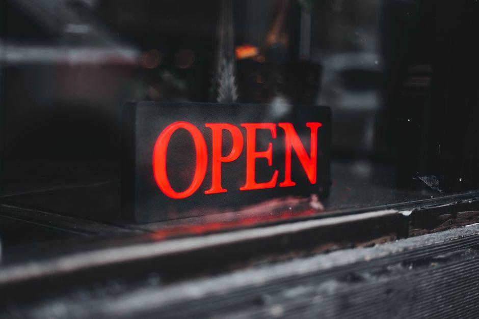 trading the midnight open price for — financial market analysis and trading insights for investors