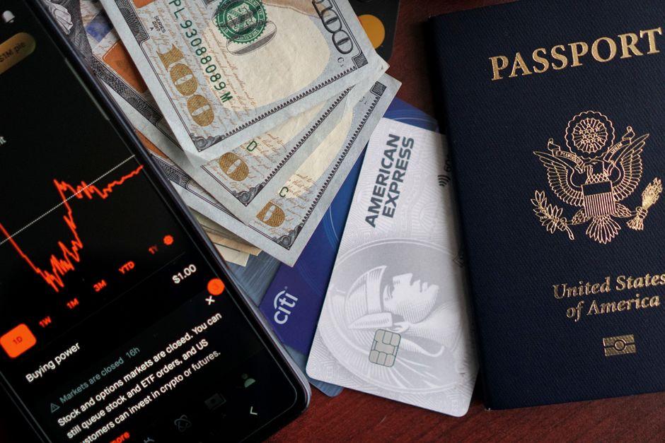 visa stock forecast 2027 — financial market analysis and trading insights for investors
